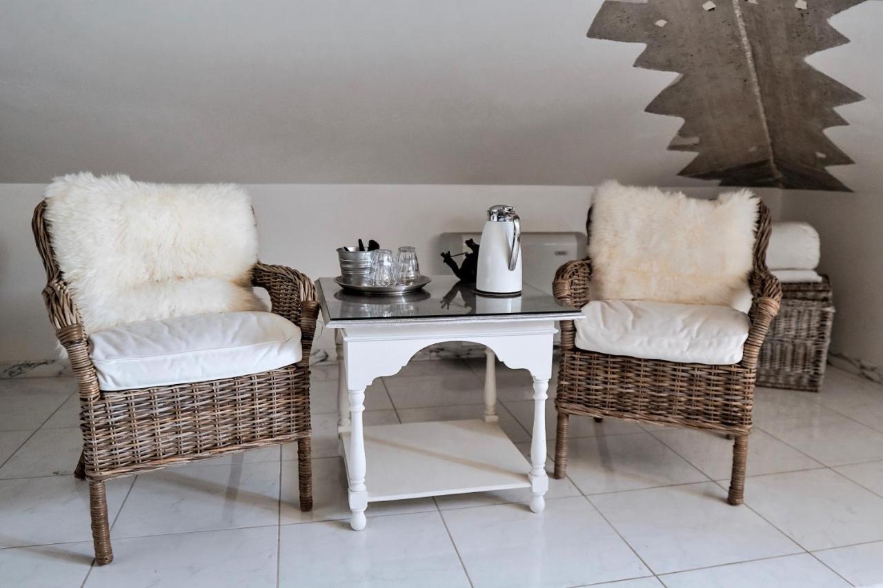 Bed & Breakfast Villa Lavanda 노치 외부 사진
