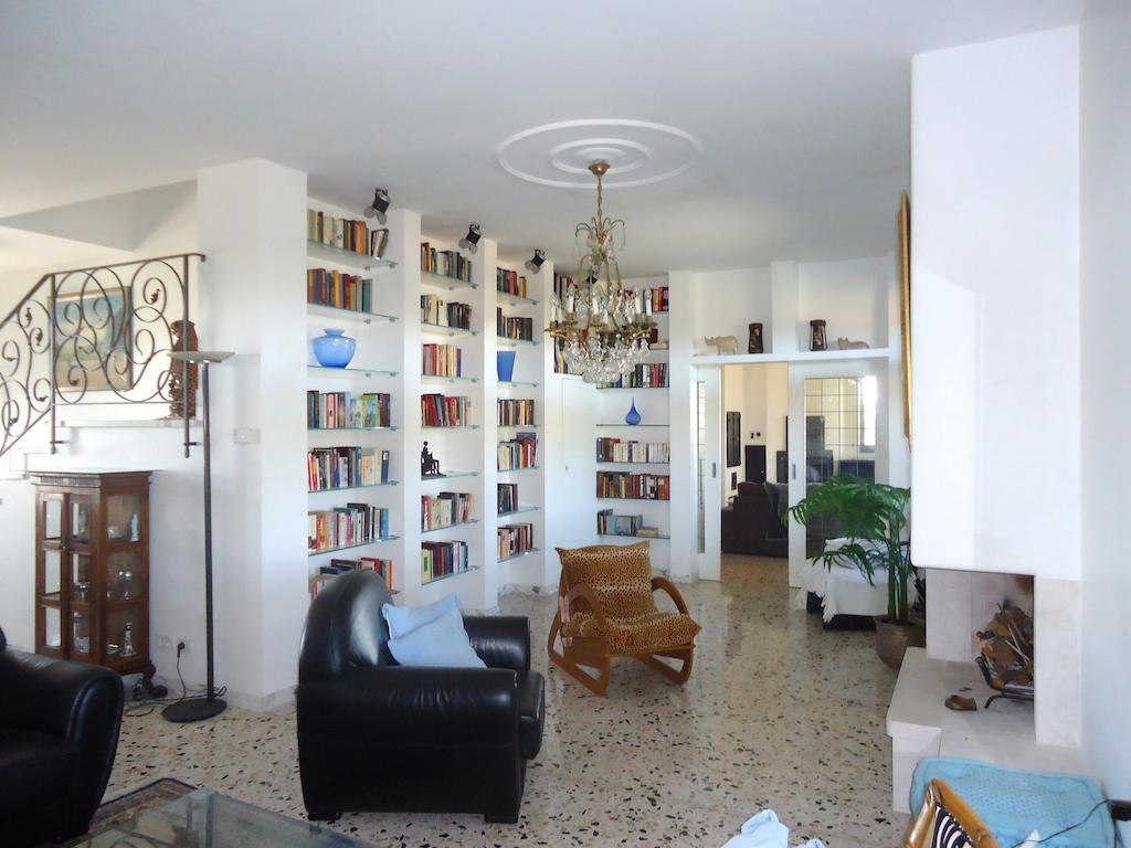Bed & Breakfast Villa Lavanda 노치 외부 사진